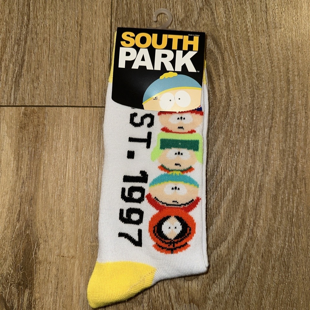 South Park Novelty 2 Pack Crew Socks Unisex OSFM Comedy Central Cartman & Crew - Picture 2 of 7